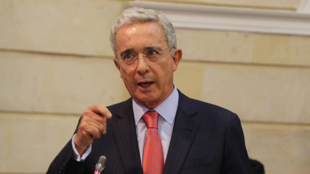 expresidente-de-colombia-reconoce-logros-del-plan-control-territorial